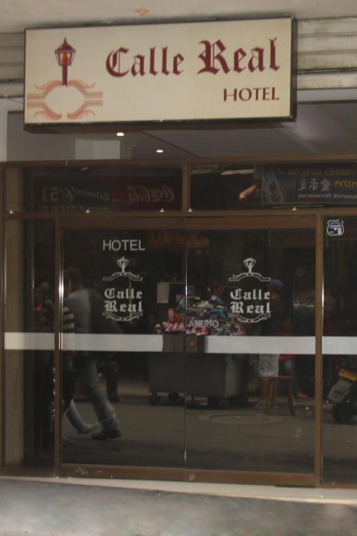 Calle Real Medellin Hotel Exterior foto